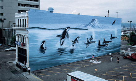 Meet artist Wyland and his “whaling walls”