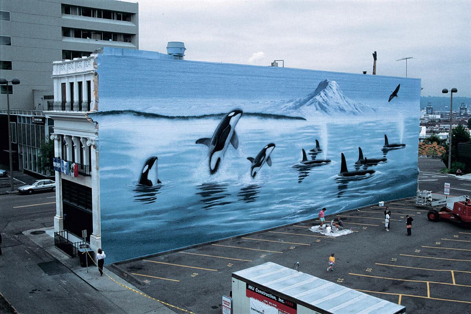 Meet artist Wyland and his “whaling walls”